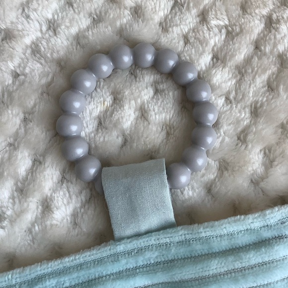 Modern Baby Corduroy Elephant Lovey Crinkle and Teething Rings Security Blanket - Picture 4 of 8